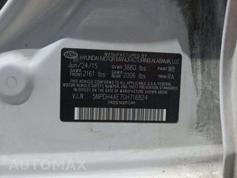 2016 Hyundai Elantra SE Sedan - miniatura 2