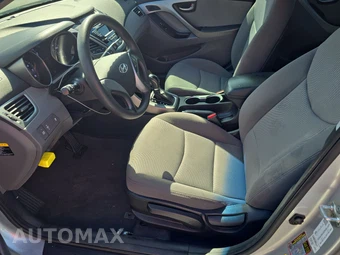 2016 Hyundai Elantra SE Sedan – miniatura 7