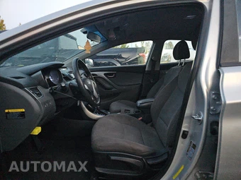 2016 Hyundai Elantra SE Sedan - miniatura 13