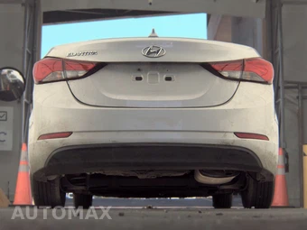 2016 Hyundai Elantra SE Sedan - miniatura 7