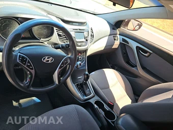 2016 Hyundai Elantra SE Sedan - miniatura 11