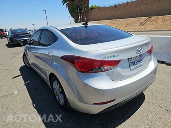 2016 Hyundai Elantra SE Sedan - miniatura 6