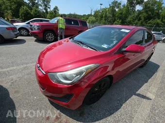 2016 Hyundai Elantra SE Sedan — samochód z USA z aukcji Manheim, oferta Kup Teraz w AUTOMAX