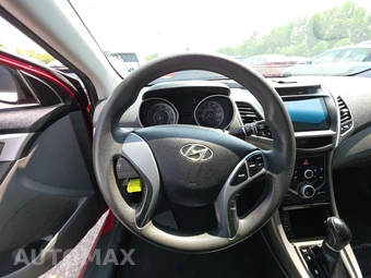 2016 Hyundai Elantra SE Sedan - miniatura 10