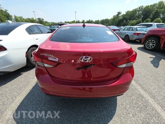 2016 Hyundai Elantra SE Sedan - miniatura 5