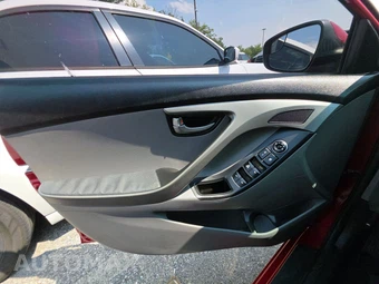 2016 Hyundai Elantra SE Sedan - miniatura 9