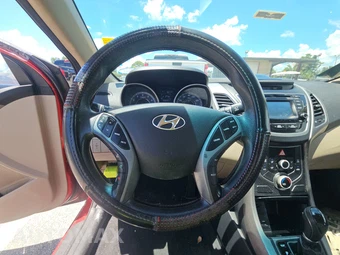 2016 Hyundai Elantra SE Sedan - miniatura 10
