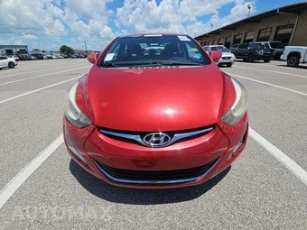 2016 Hyundai Elantra SE Sedan - miniatura 2
