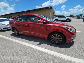 2016 Hyundai Elantra SE Sedan - miniatura 3