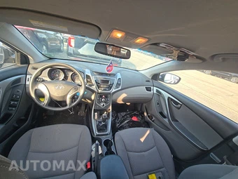 2016 Hyundai Elantra SE Sedan – miniatura 11