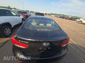 2016 Hyundai Elantra SE Sedan – miniatura 5
