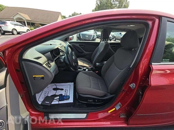 2016 Hyundai Elantra Sport Sedan - miniatura 3