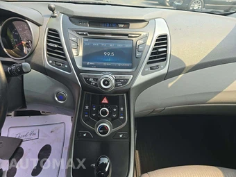 2016 Hyundai Elantra Sport Sedan - miniatura 7