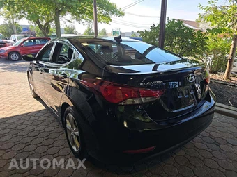 2016 Hyundai Elantra Value Edition Sedan - miniatura 2