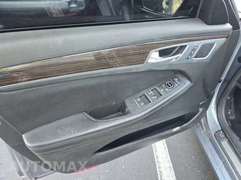 2016 Hyundai Genesis 3.8 Sedan - miniatura 9