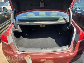 2016 Hyundai Genesis 3.8 Sedan – miniatura 14