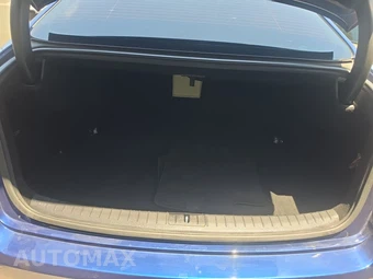 2016 Hyundai Genesis 3.8 Sedan - miniatura 16