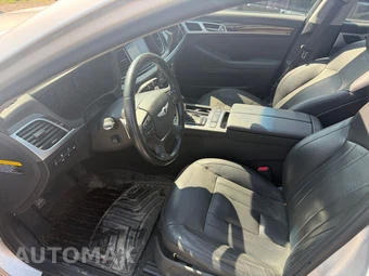 2016 Hyundai Genesis 3.8 Sedan - miniatura 8