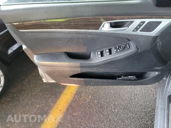 2016 Hyundai Genesis 3.8 Sedan – miniatura 9