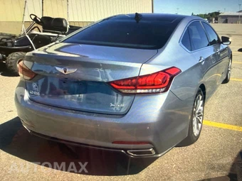 2016 Hyundai Genesis 3.8 Sedan - miniatura 3
