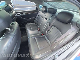 2016 Hyundai Genesis 3.8 Sedan – miniatura 13