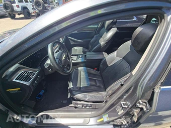 2016 Hyundai Genesis 3.8 Sedan – miniatura 6