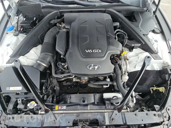 2016 Hyundai Genesis 3.8 Sedan - miniatura 15