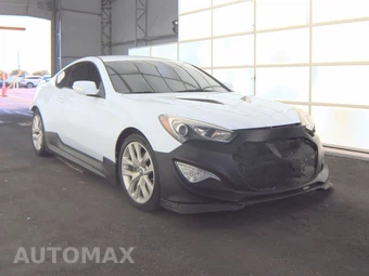 2016 Hyundai Genesis Coupe 3.8 w/Black Interior – miniatura 3