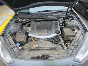 2016 Hyundai Genesis Coupe 3.8 w/Gray Interior – miniatura 17