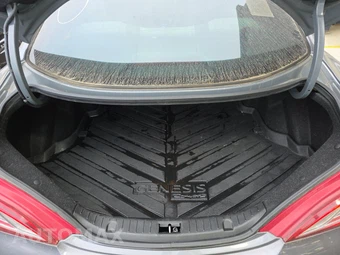 2016 Hyundai Genesis Coupe 3.8 w/Gray Interior – miniatura 18