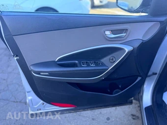 2016 Hyundai Santa Fe SE - miniatura 17