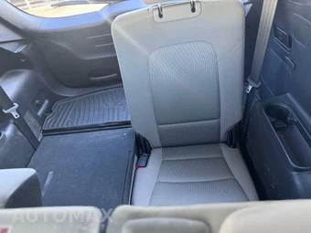 2016 Hyundai Santa Fe SE - miniatura 22