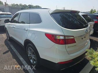 2016 Hyundai Santa Fe SE - miniatura 2