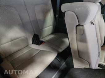 2016 Hyundai Santa Fe SE - miniatura 14