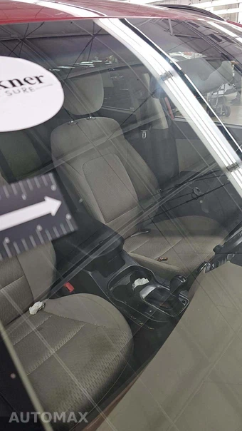 2016 Hyundai Santa Fe SE - miniatura 24