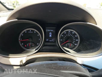 2016 Hyundai Santa Fe SE - miniatura 12