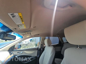 2016 Hyundai Santa Fe SE - miniatura 14