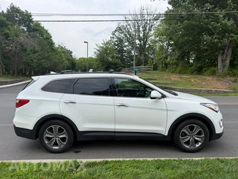 2016 Hyundai Santa Fe SE - miniatura 2