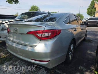 2016 Hyundai Sonata – miniatura 3