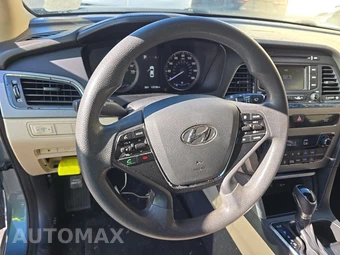 2016 Hyundai Sonata Hybrid SE – miniatura 10