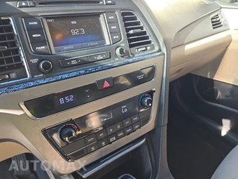 2016 Hyundai Sonata Hybrid SE – miniatura 11
