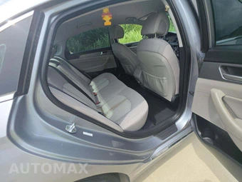 2016 Hyundai Sonata Hybrid SE – miniatura 13