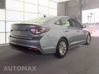 2016 Hyundai Sonata Hybrid SE – miniatura 4