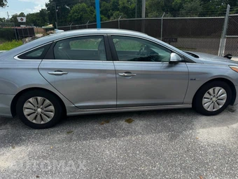 2016 Hyundai Sonata Hybrid SE – miniatura 6