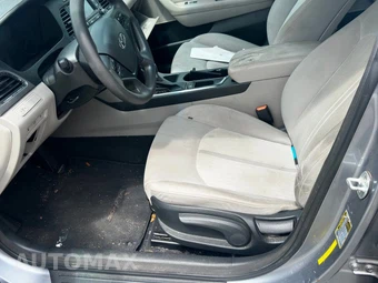 2016 Hyundai Sonata Hybrid SE – miniatura 9
