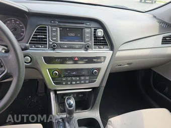 2016 Hyundai Sonata Hybrid SE - miniatura 7