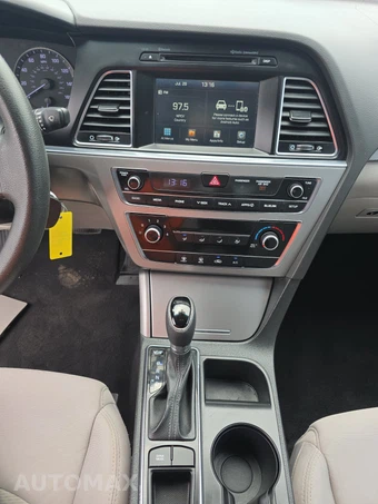 2016 Hyundai Sonata SE – miniatura 11