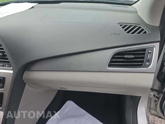 2016 Hyundai Sonata SE - miniatura 16