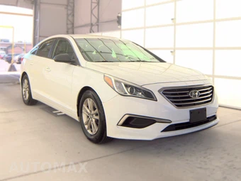 2016 Hyundai Sonata SE – miniatura 3