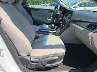 2016 Hyundai Sonata SE – miniatura 8